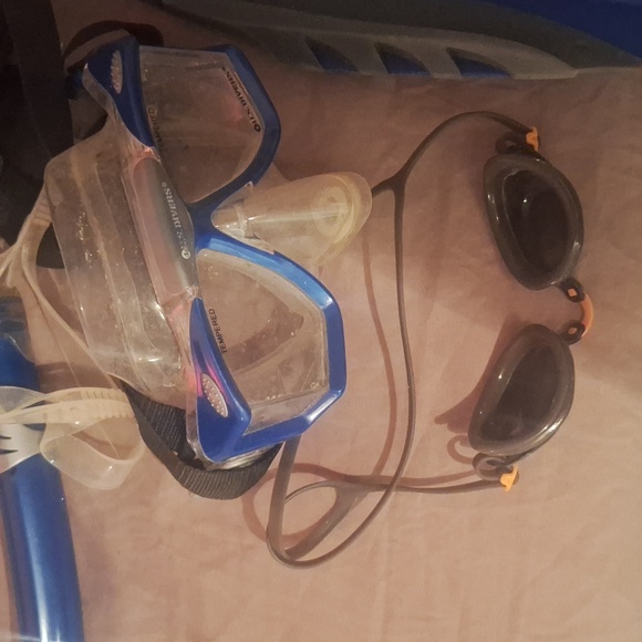 us divers snorkle set - Picture 4 of 4